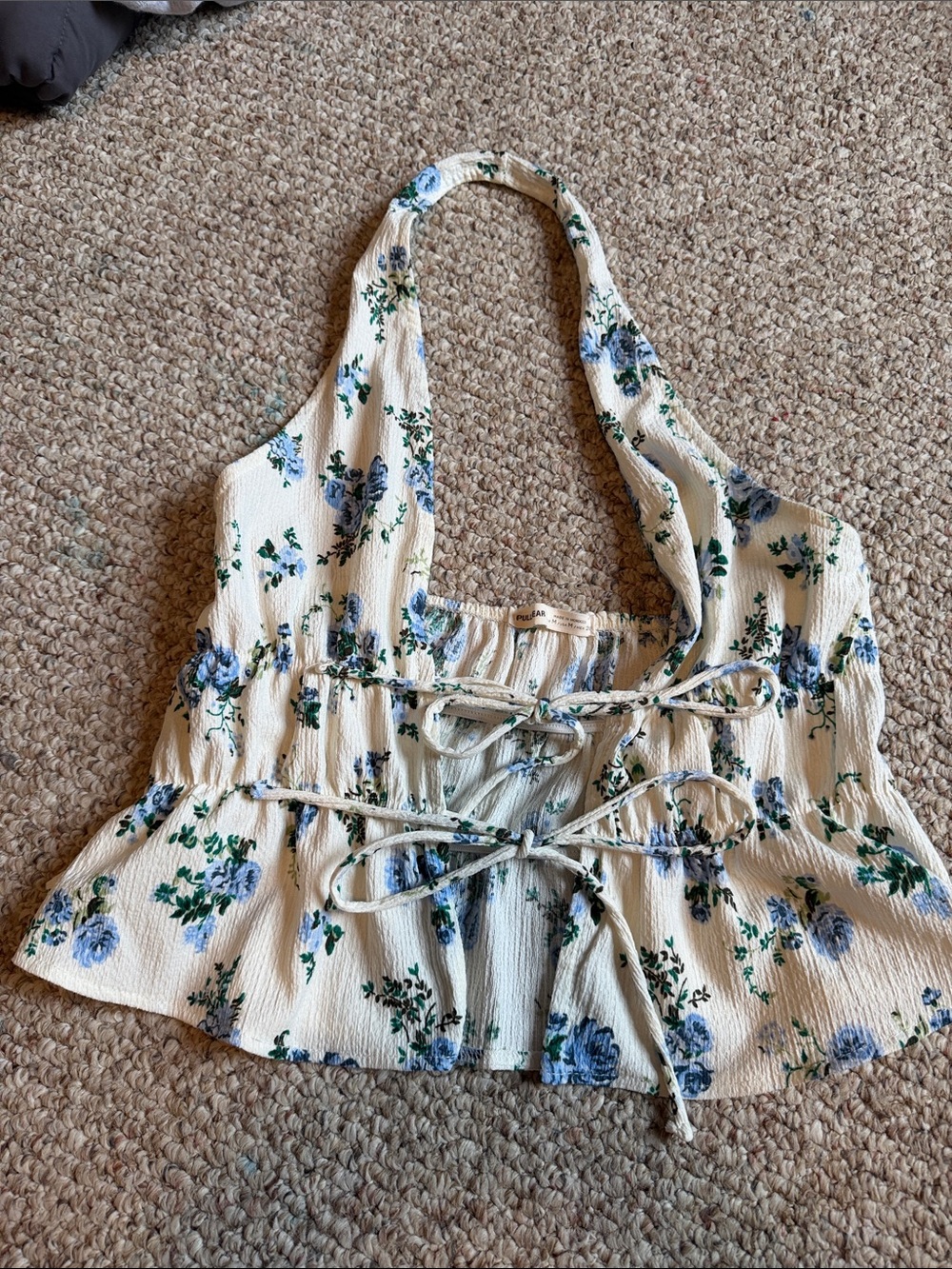 Pull & Bear Floral Halter Tie-Front Crop Top - Blue Floral on Cream
